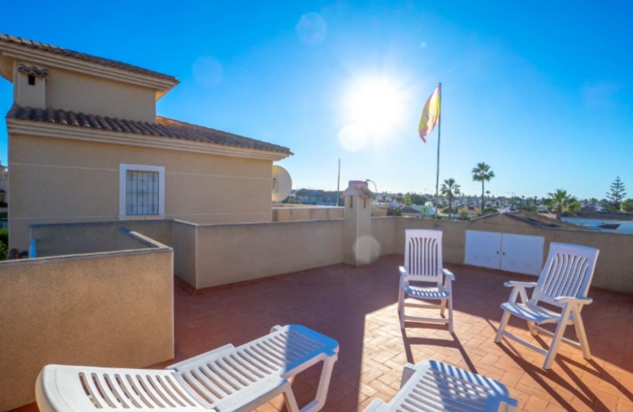Resale - Villa -
Torrevieja - Costa Blanca