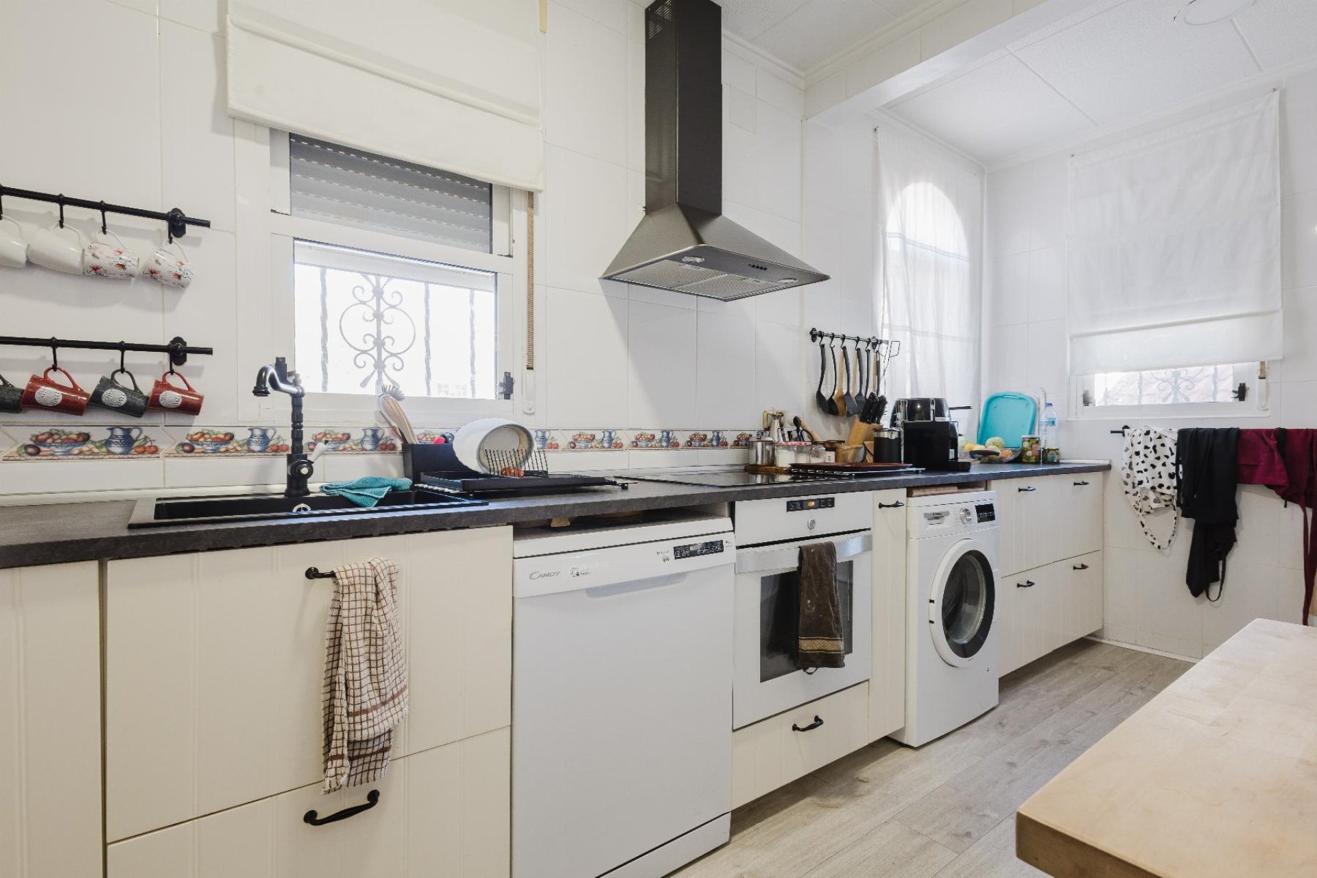 Resale - Villa -
Torrevieja - Costa Blanca