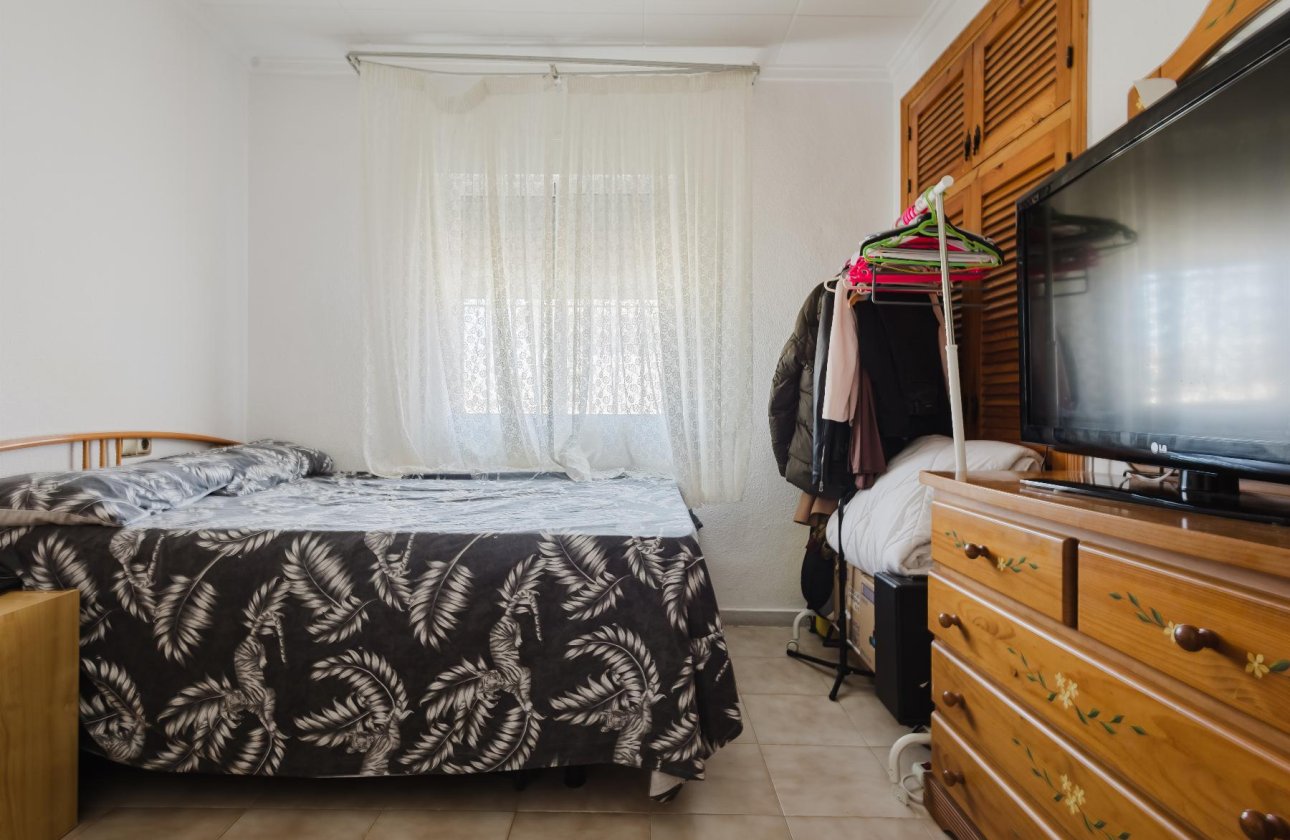 Resale - Villa -
Torrevieja - Costa Blanca