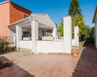 Resale - Villa -
Torrevieja - Costa Blanca