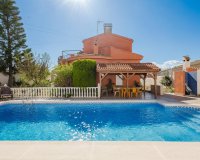 Resale - Villa -
Torrevieja - Costa Blanca