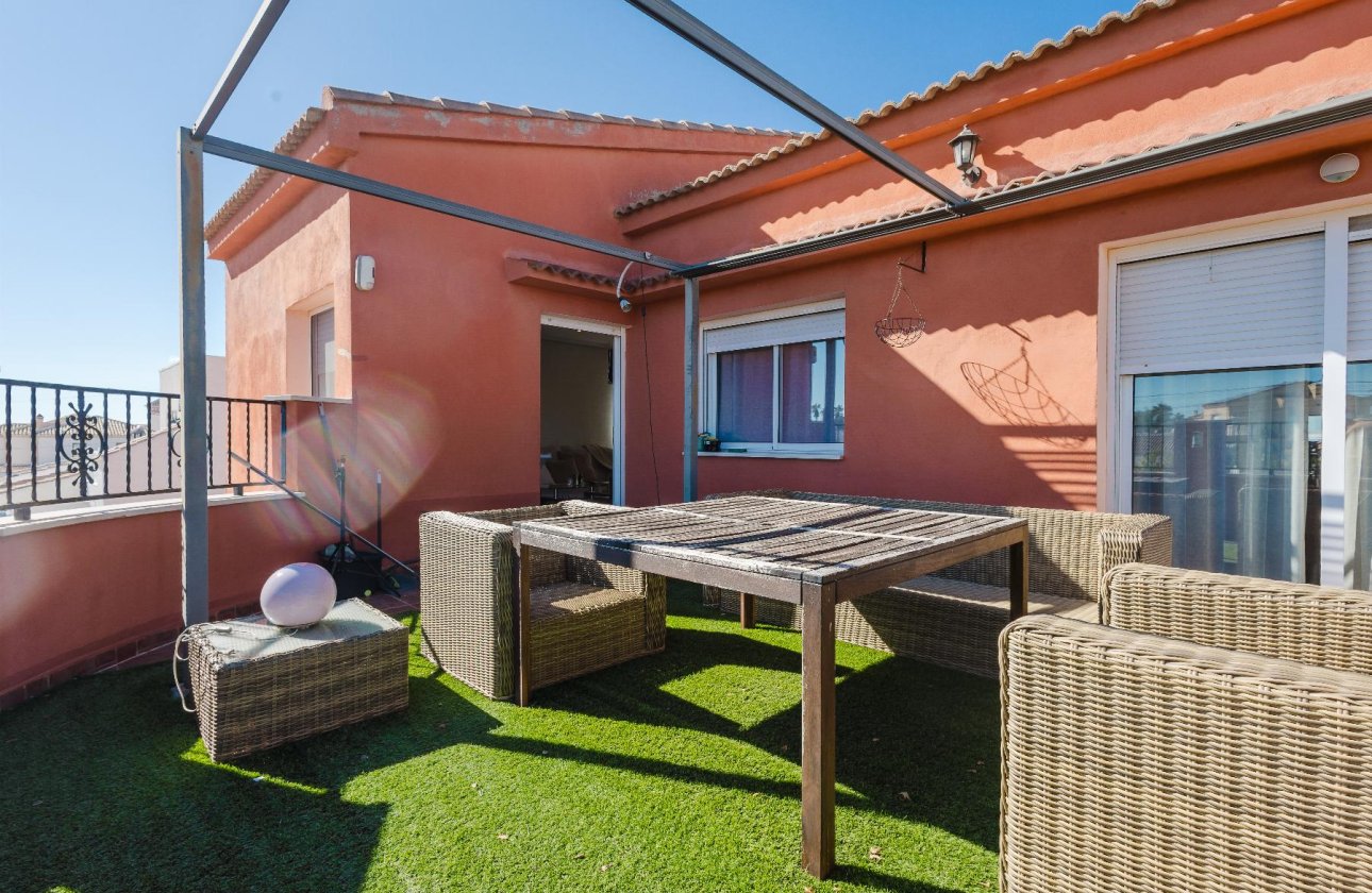 Resale - Villa -
Torrevieja - Costa Blanca
