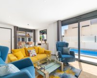 Resale - Villa -
Torrevieja - Costa Blanca