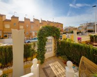 Resale - Villa -
Torrevieja - Costa Blanca