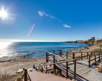 Resale - Villa -
Torrevieja - Costa Blanca