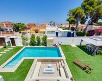 Resale - Villa -
Torrevieja - Costa Blanca