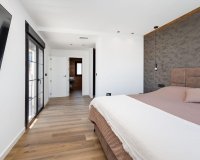 Resale - Villa -
Torrevieja - Costa Blanca