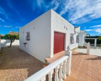 Resale - Villa -
Torrevieja - Costa Blanca