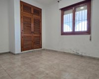 Resale - Villa -
Torrevieja - Costa Blanca