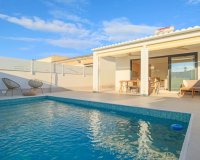 Resale - Villa -
Torrevieja - Costa Blanca