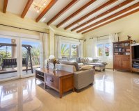 Resale - Villa -
Torrevieja - Costa Blanca