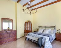 Resale - Villa -
Torrevieja - Costa Blanca