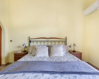 Resale - Villa -
Torrevieja - Costa Blanca