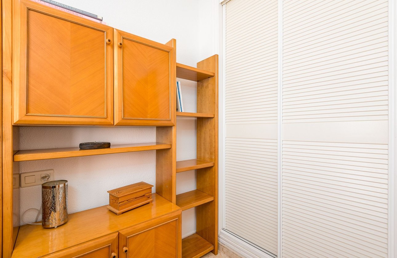 Resale - Villa -
Torrevieja - Costa Blanca