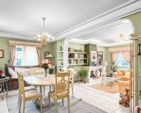 Resale - Villa -
Torrevieja - Costa Blanca