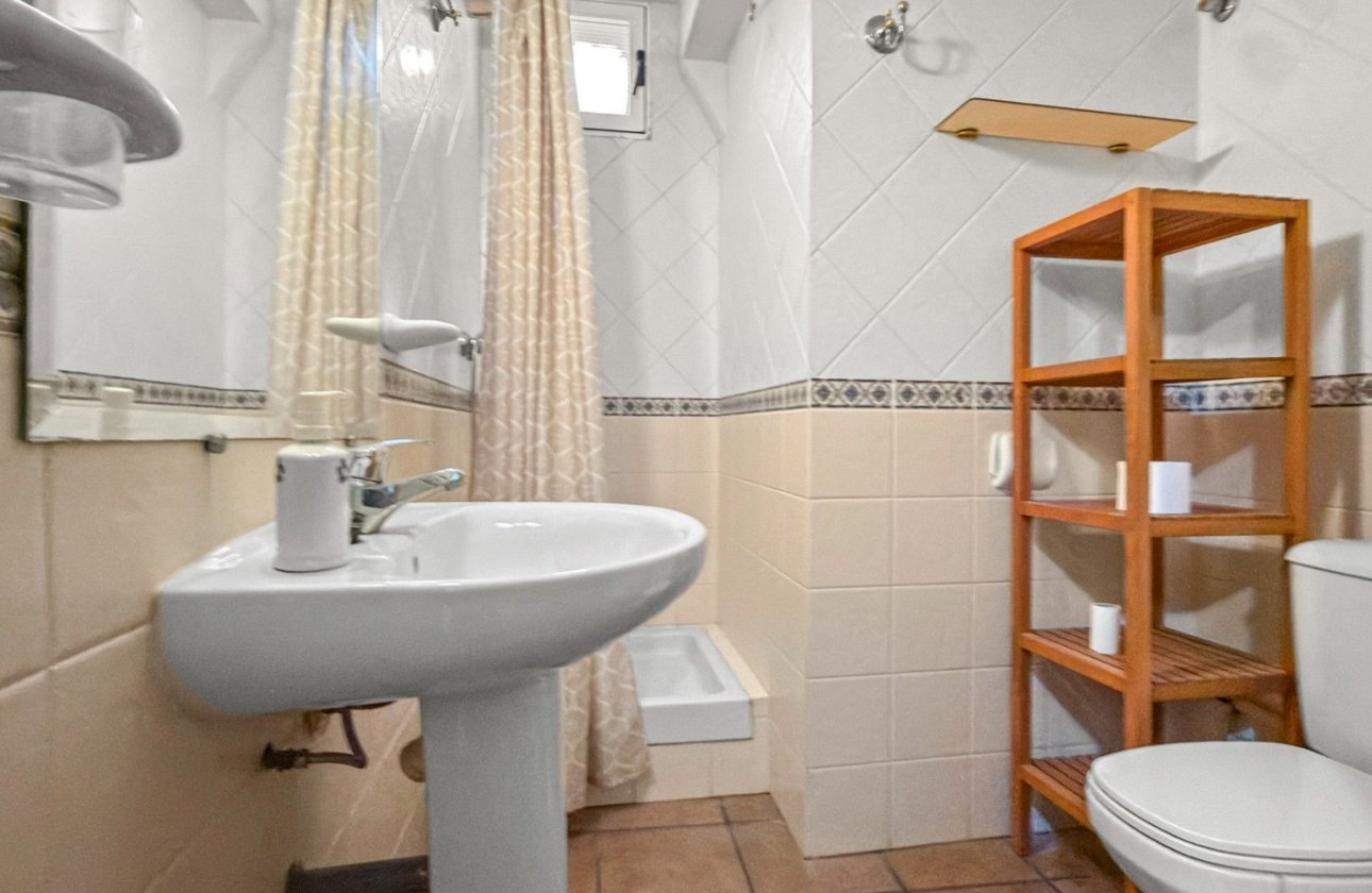 Resale - Villa -
Torrevieja - Costa Blanca