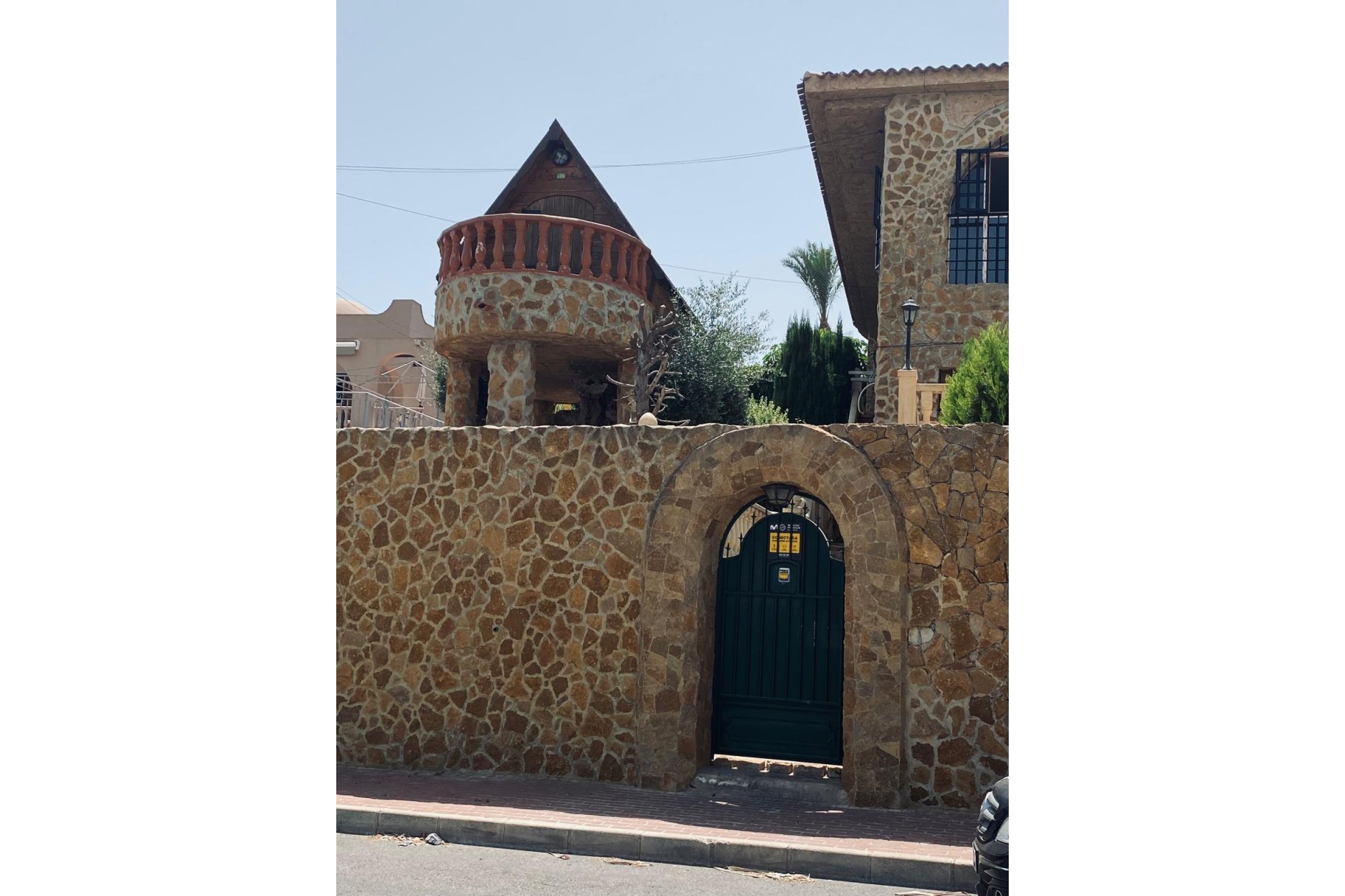 Resale - Villa -
Torrevieja - Costa Blanca