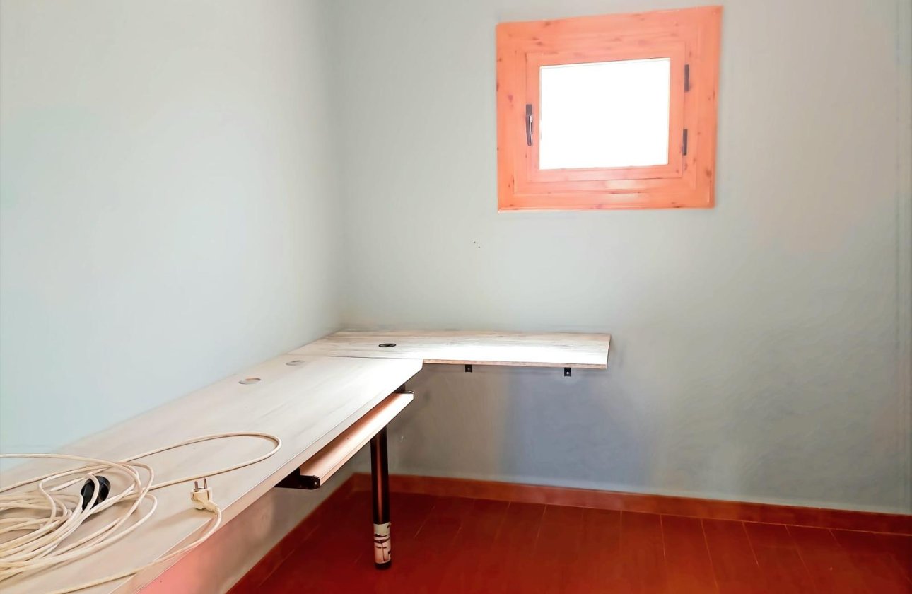 Resale - Villa -
Torrevieja - Costa Blanca