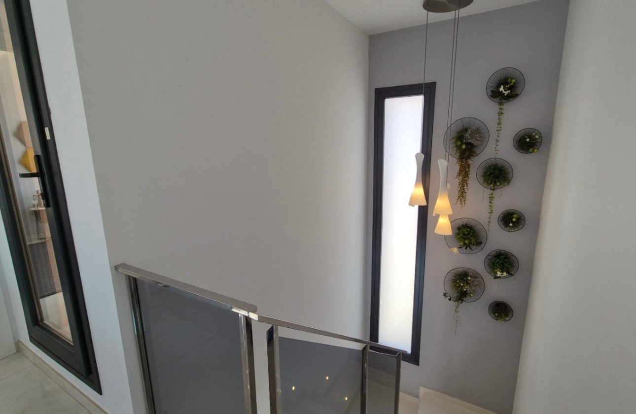 Resale - Villa -
Torrevieja - Costa Blanca