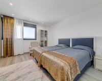 Resale - Villa -
Torrevieja - Costa Blanca