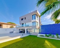 Resale - Villa -
Torrevieja - Costa Blanca