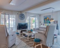 Resale - Villa -
Torrevieja - Costa Blanca