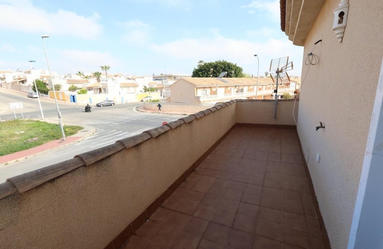 Resale - Villa -
Torrevieja - Costa Blanca