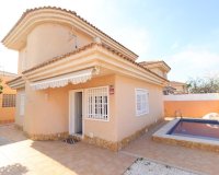 Resale - Villa -
Torrevieja - Costa Blanca