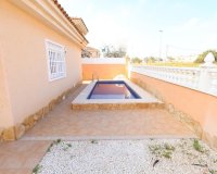 Resale - Villa -
Torrevieja - Costa Blanca