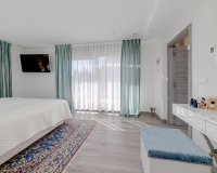 Resale - Villa -
Torrevieja - Costa Blanca