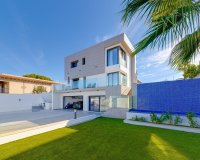 Resale - Villa -
Torrevieja - Costa Blanca