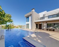 Resale - Villa -
Torrevieja - Costa Blanca