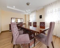 Resale - Villa -
Torrevieja - Costa Blanca