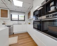 Resale - Villa -
Torrevieja - Costa Blanca