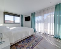Resale - Villa -
Torrevieja - Costa Blanca