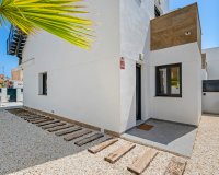 Resale - Villa -
Torrevieja - Costa Blanca