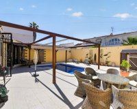Resale - Villa -
Torrevieja - Costa Blanca