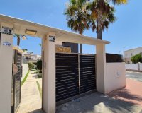 Resale - Villa -
Torrevieja - Costa Blanca