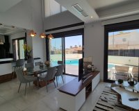 Resale - Villa -
Torrevieja - Costa Blanca