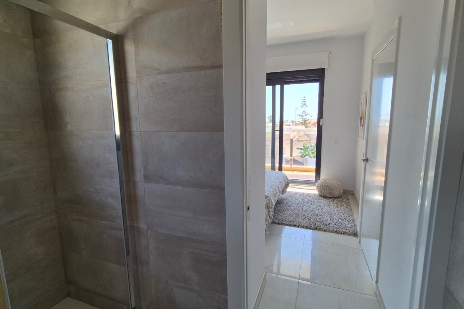 Resale - Villa -
Torrevieja - Costa Blanca