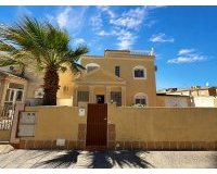 Resale - Villa -
Torrevieja - Costa Blanca