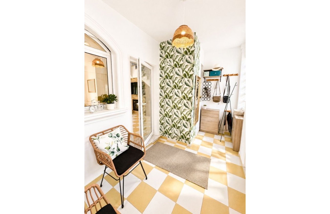 Resale - Villa -
Torrevieja - Costa Blanca