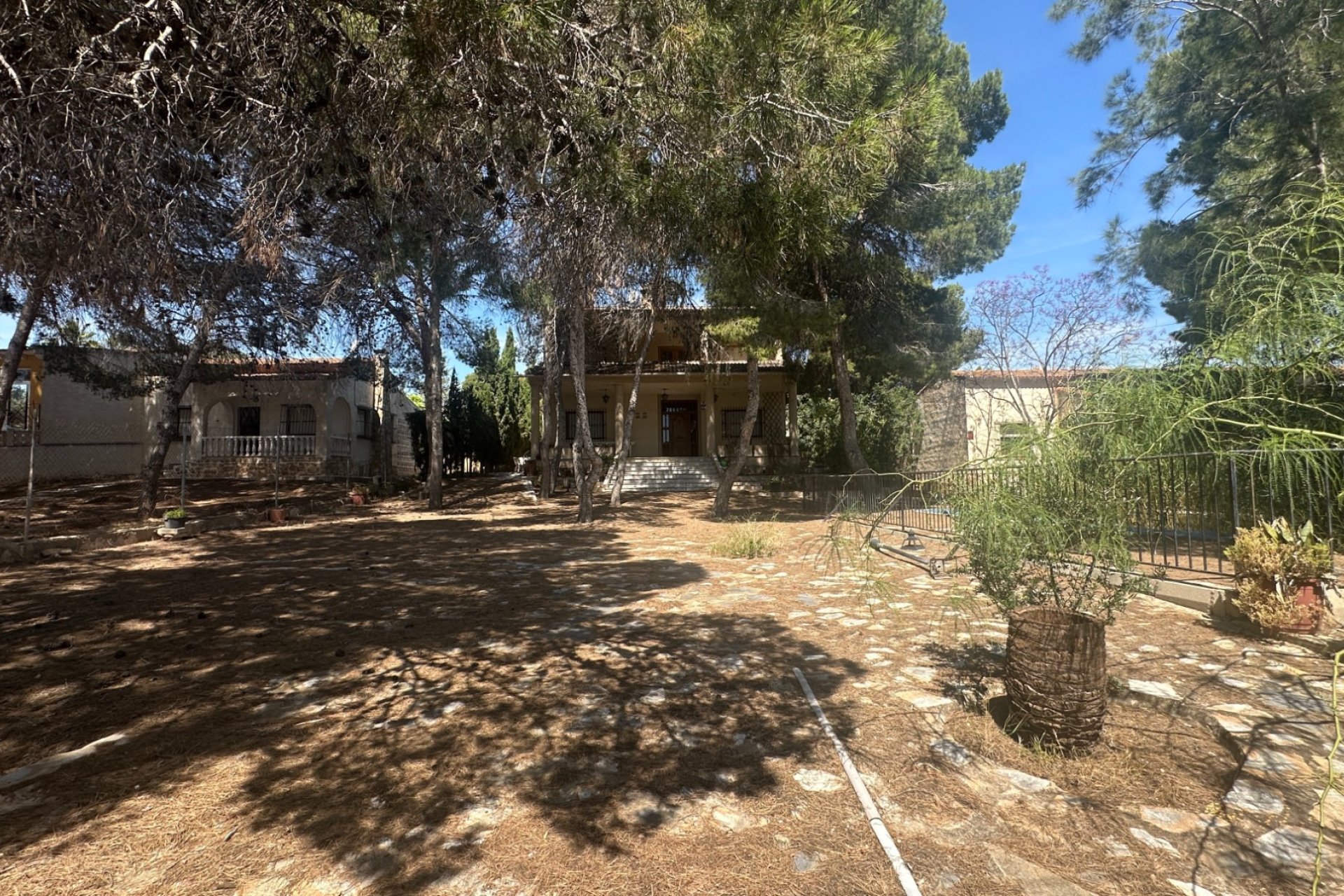 Resale - Villa -
Torrevieja - Costa Blanca