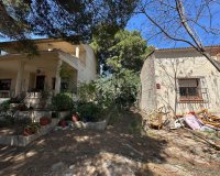 Resale - Villa -
Torrevieja - Costa Blanca