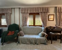 Resale - Villa -
Torrevieja - Costa Blanca