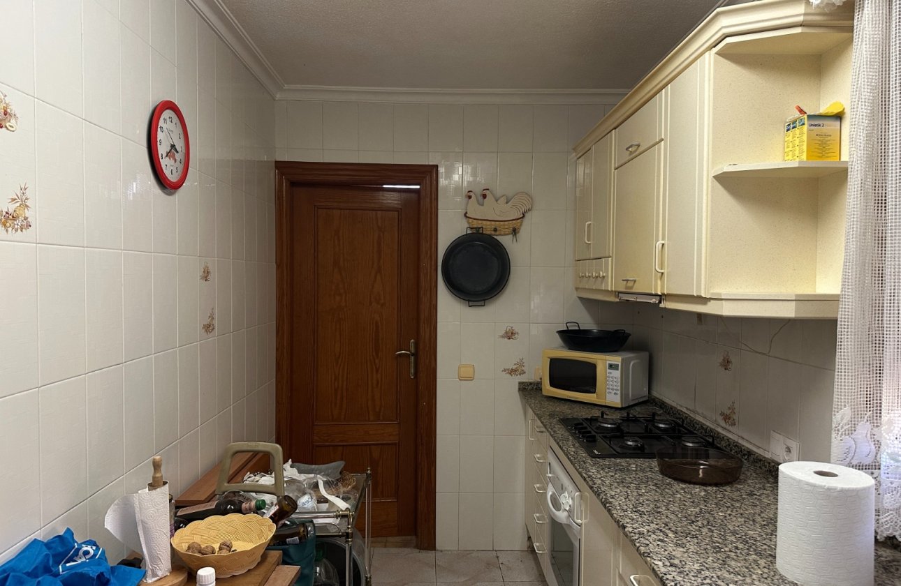 Resale - Villa -
Torrevieja - Costa Blanca