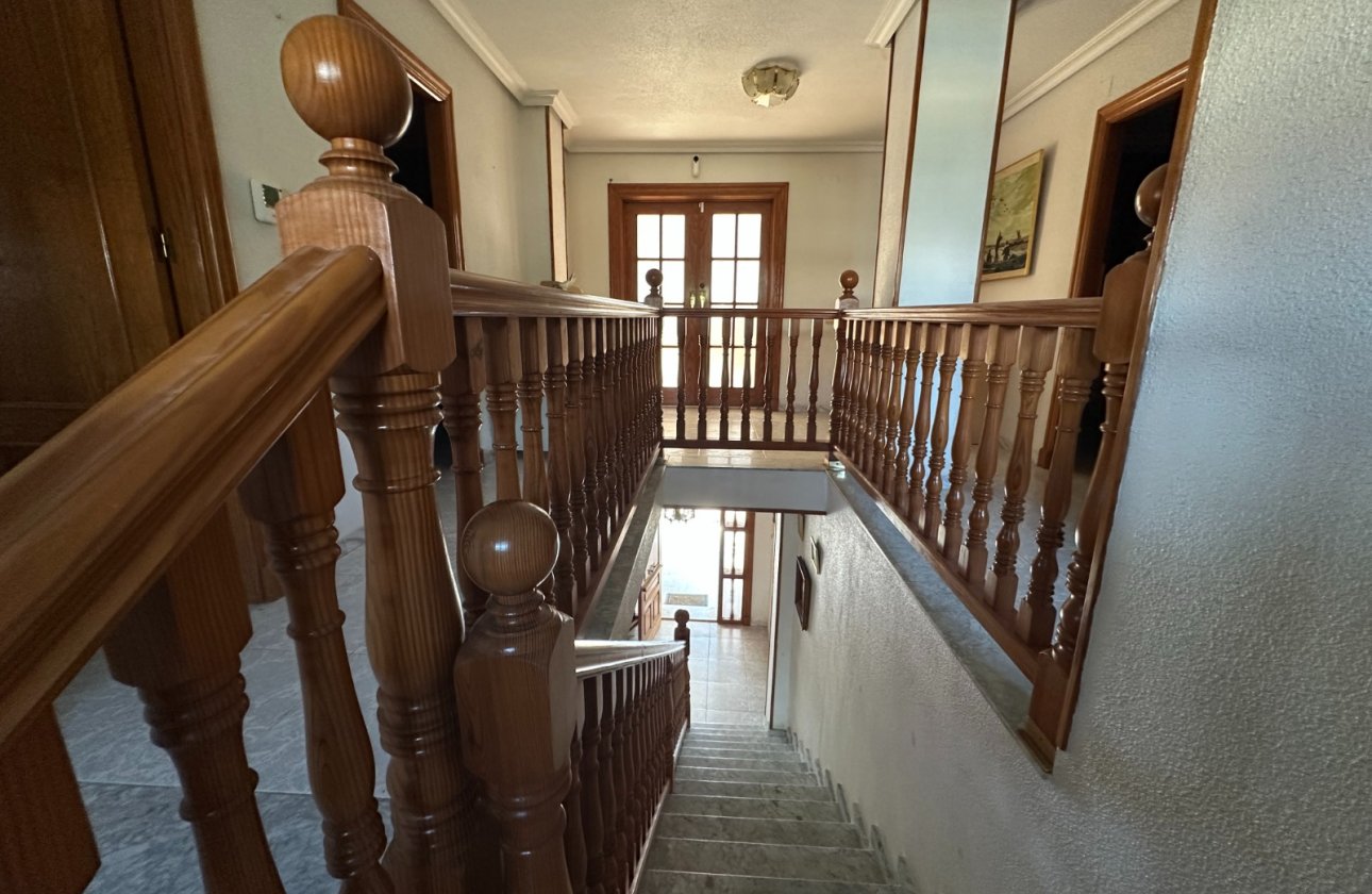 Resale - Villa -
Torrevieja - Costa Blanca