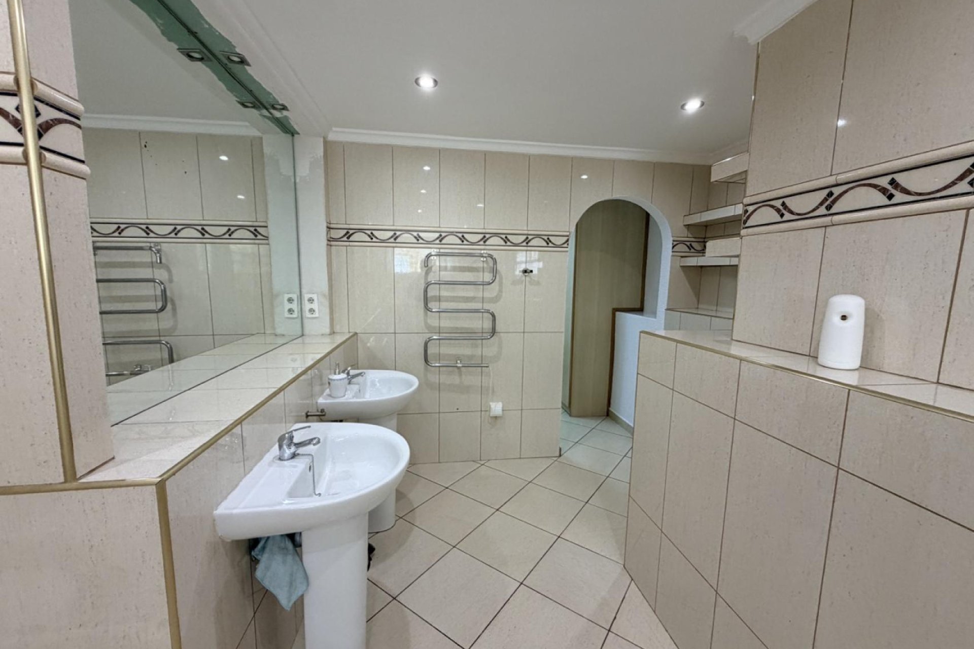Resale - Villa -
Torrevieja - Costa Blanca