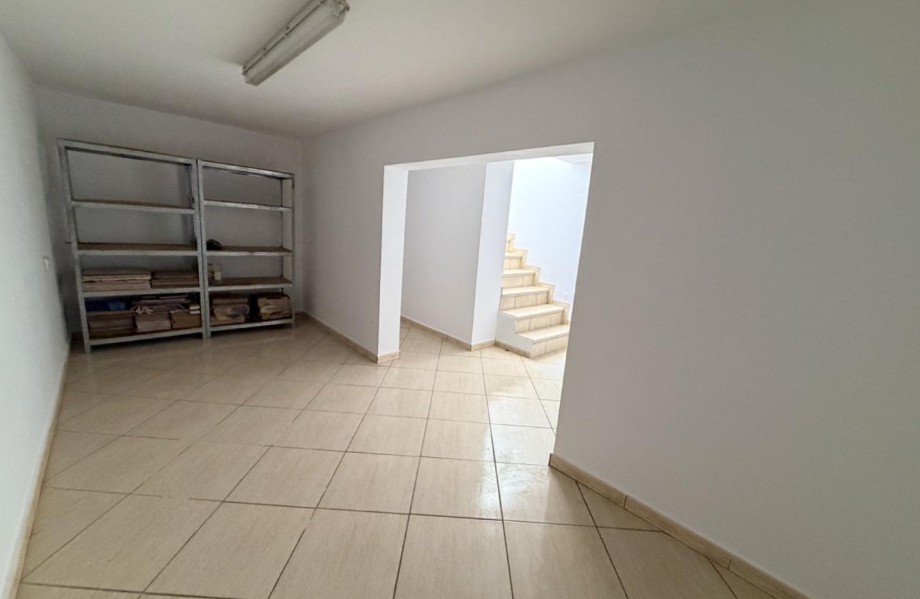 Resale - Villa -
Torrevieja - Costa Blanca