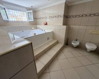 Resale - Villa -
Torrevieja - Costa Blanca